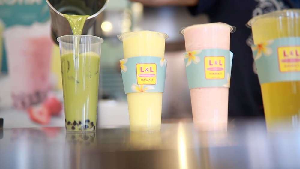matcha boba milk tea, pineapple coconut smoothie, strawberry smoothie, lilikoi lemonade